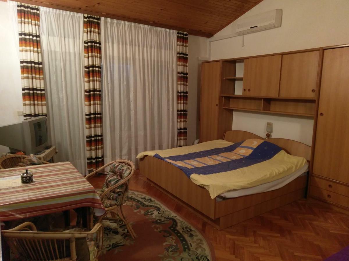 Apartmani Marijana Селце Экстерьер фото